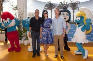 Alegre. La actriz se mostró muy accesible con los medios de comunicación. Aquí con sus coestrellas Hank Azaria y Neil Patrick Harris