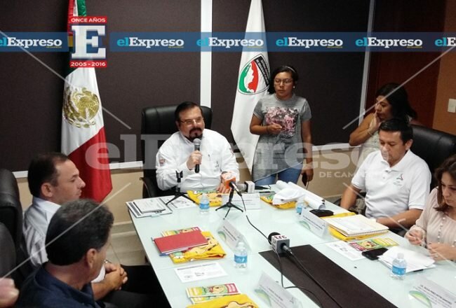 Cancelación de licencias será de forma pareja