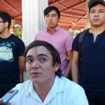 Universitarios exigen mantener tarifas