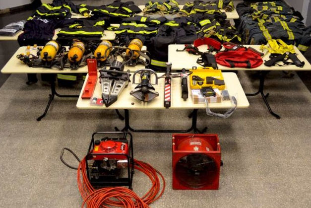 Entregará EU equipo de socorro