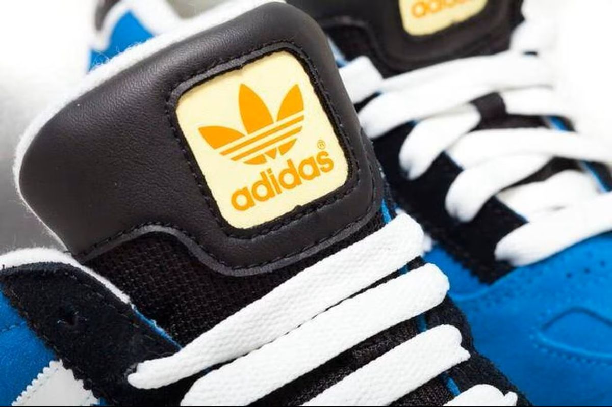 Por qué el nuevo calzado de Adidas provoca la ira del gobierno