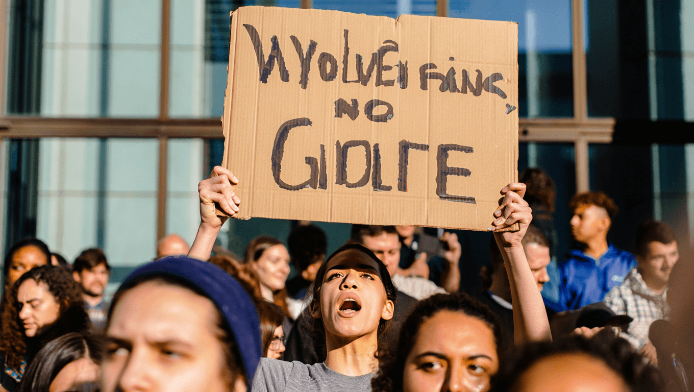 "Son Ofensivas Para El Pueblo" Agita Planes Para Limitar 4,000 Pensiones En 2025