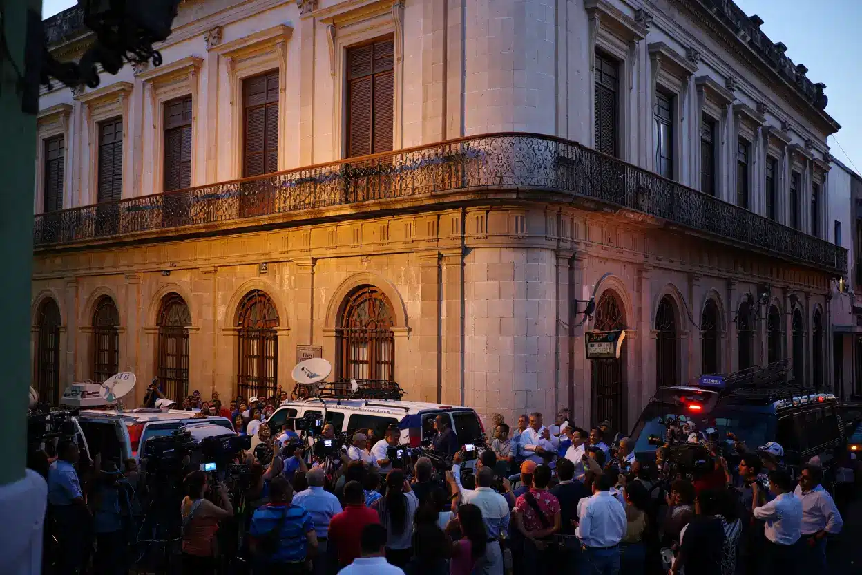 Se Hizo Multimillonario Con Los Recursos De Los Campechanos Divide Opiniones En Septiembre 2025