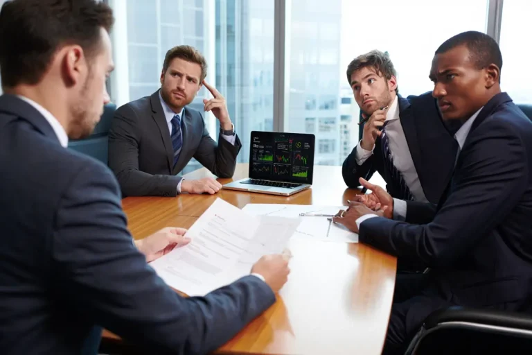 La Frase Viral Sobre Criptos Que Sacudió Afores: 4 Riesgos Para Tu Pensión 2025