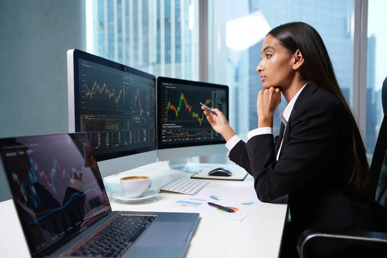 7 Cambios Clave En 2025 Que Redefinen Crypto, Pensiones Y Política - Qué Vigilar