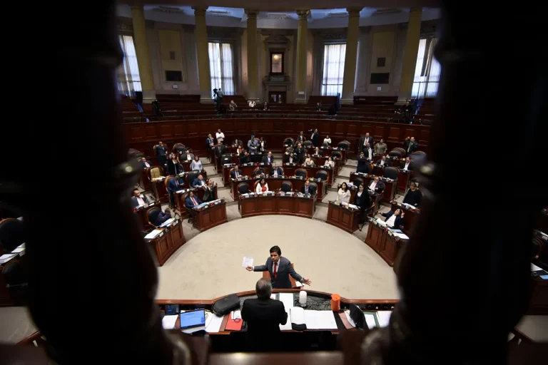 “Un Límite A Este Abuso” Sacude El Congreso En 2025 - Aquí Lo Que Viene