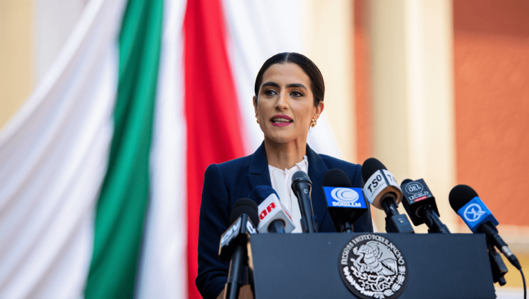 Sheinbaum Revela Límite a Pensiones en 2025: Quién Pierde y Por Qué