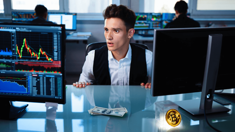 Bitcoin Revela Pico de 125,689 Dólares en 2025: Aquí Está Lo Que Importa Hoy