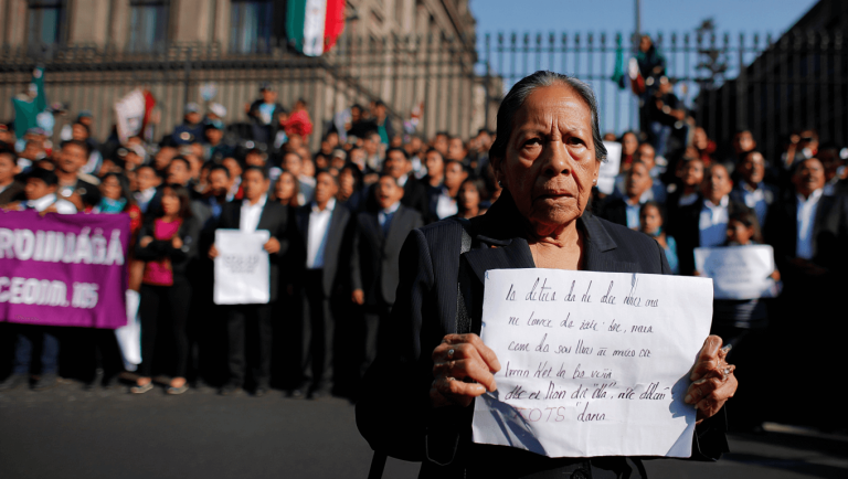 “Dinero Sí Hay, Sólo Son Ánimos De Fastidiar” Provoca Protestas De Más De 800 Exjueces En Octubre 2025