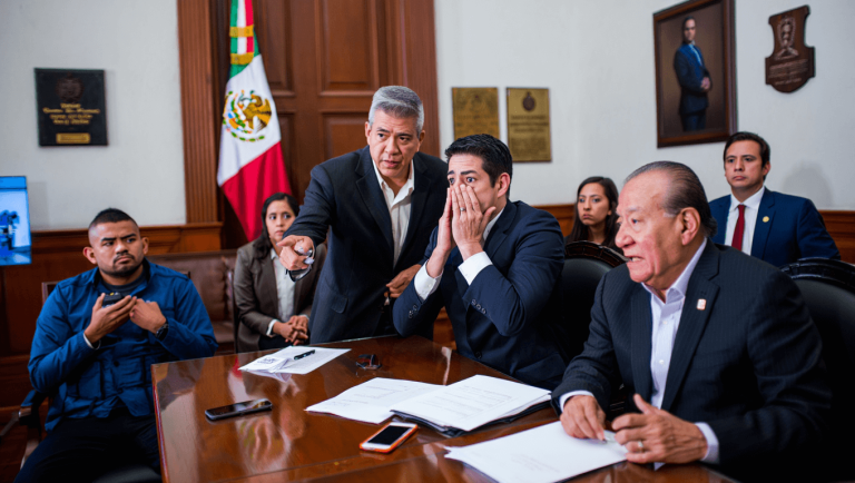 "De Confirmarse Sí Es Sumamente Grave" Divide A Figuras Políticas En 2025 - Aquí Lo Que Cambia