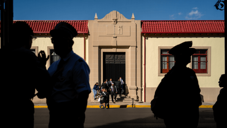 “Si Tiene Que Ingresarse A La Embajada, Se Hará” Sacude Relaciones En 2025 - Qué Cambia Ahora