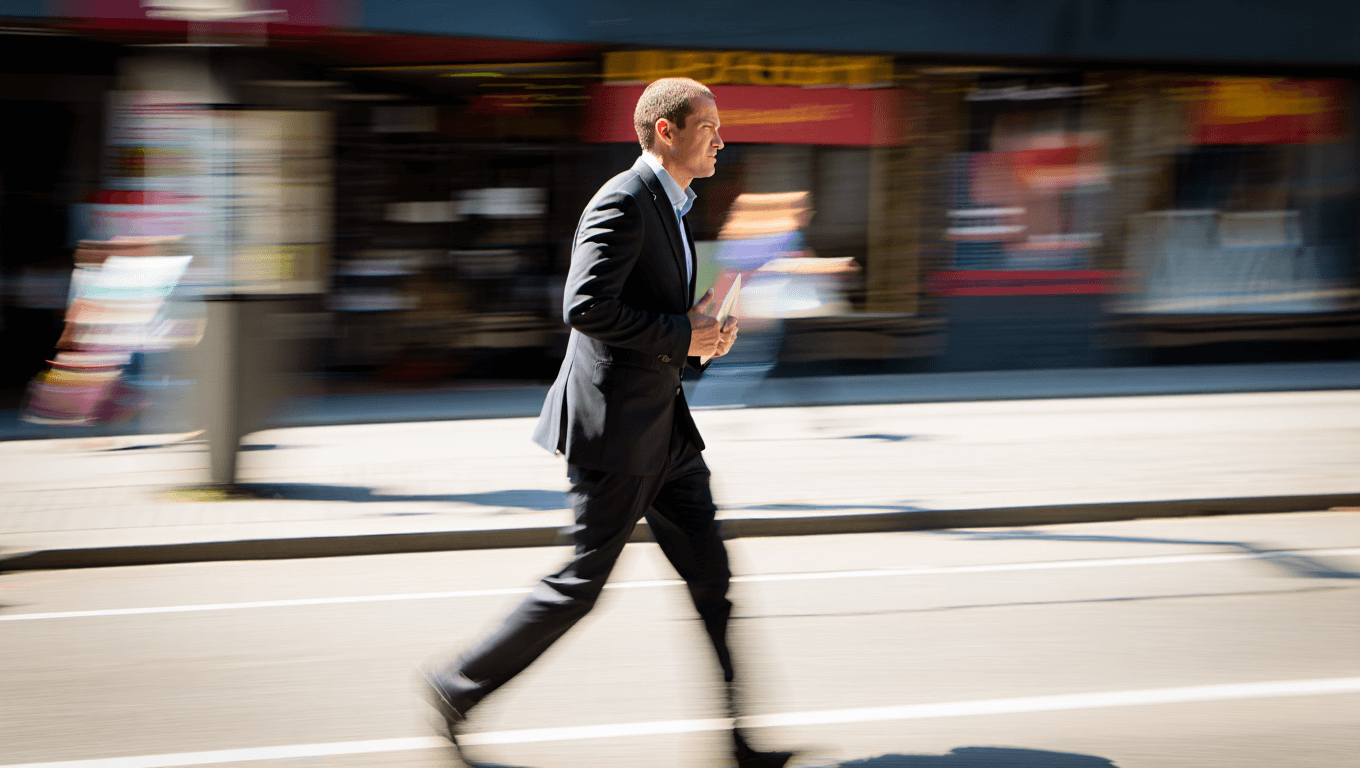 “Nosotros No Podemos Estar Lejos De La Gente” Revela Fragilidad De Protección En 2025