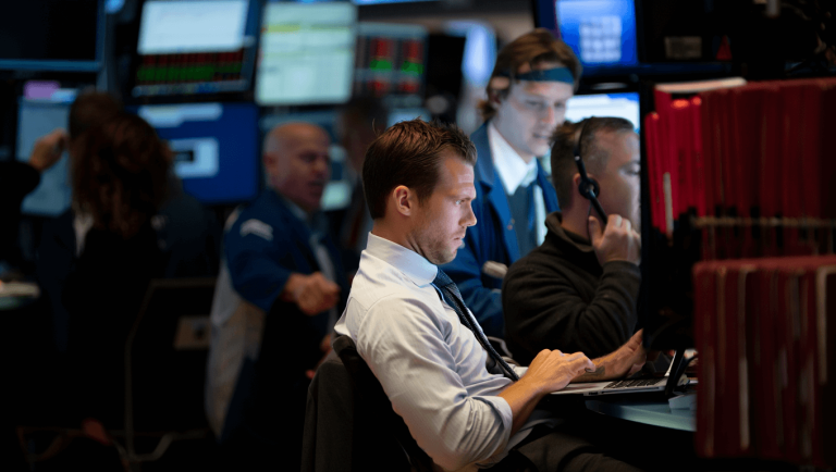 “Es Un Inicio De Diciembre Marcado Por La Aversión” Divide A Traders En 2025 - Aquí Lo Que Cambia