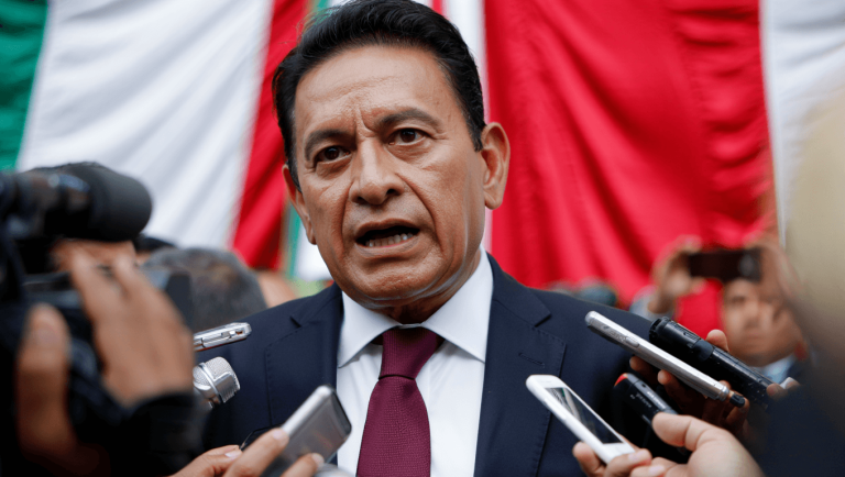 “La Pensión Sea La Mitad” Provoca Debate y Promete Ahorrar 5,000 MdP En 2026