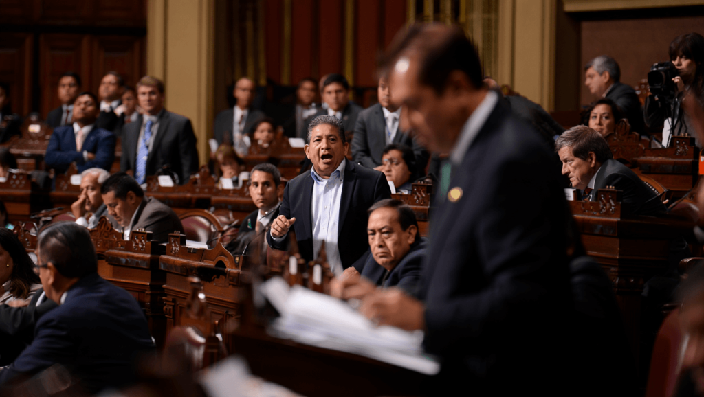 “De Tajo El Sistema De Privilegios” Desata Debate Y Topa Pensiones A 70,000 Pesos En 2026
