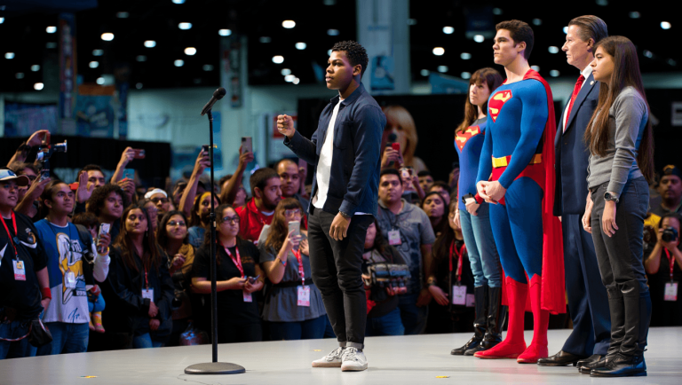 5 Momentos De La Mole 2026 Que Revelan Lo Que Cambia En El Fandom