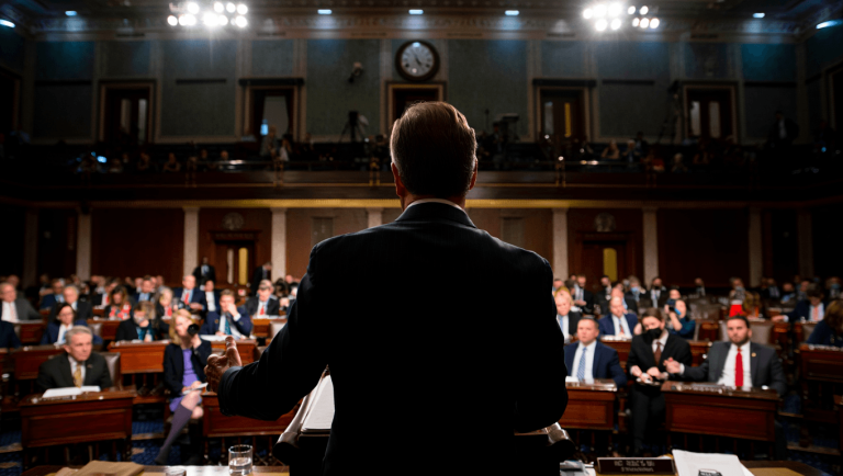 "La Iniciativa Está Hecha Con Las Patas" Enciende Debate En El Senado 2026 - Aquí Lo Que Cambia