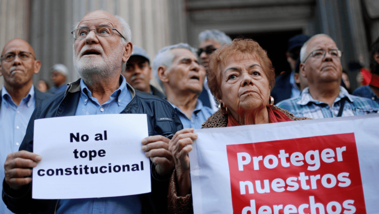 Tope Constitucional Podría Recortar Hasta 60% A 93,000 Jubilados En 2026, Por Qué Importa