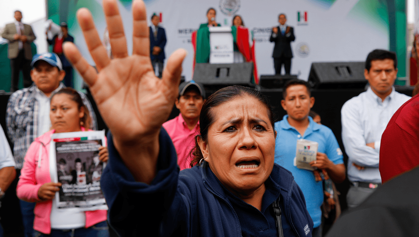 “No Va A Haber Exclusión” Provoca Debate Mientras 155,000 Buscan Apoyo En 2026