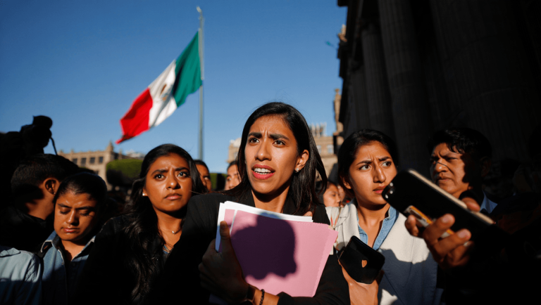 Corte Confirma Facultades De La UIF En Abril 2026 - Aquí Está Lo Que Cambia